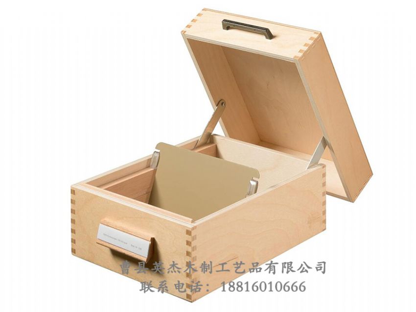 點擊查看詳細信息<br>標題：木制收納盒 閱讀次數(shù)：213